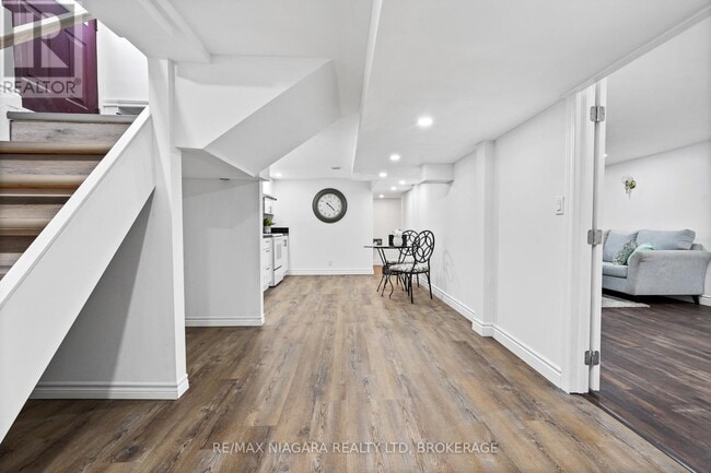 Building Photo - 8235 Paddock Trail Dr