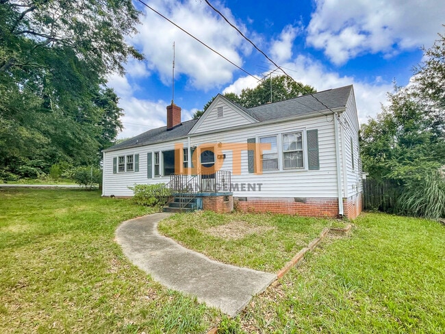 Building Photo - 13 Irene Cir