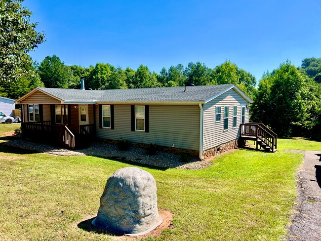 Building Photo - 2368 Beth Haven Church Rd