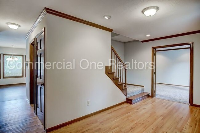 Building Photo - 6106 Sugar Maple Dr.