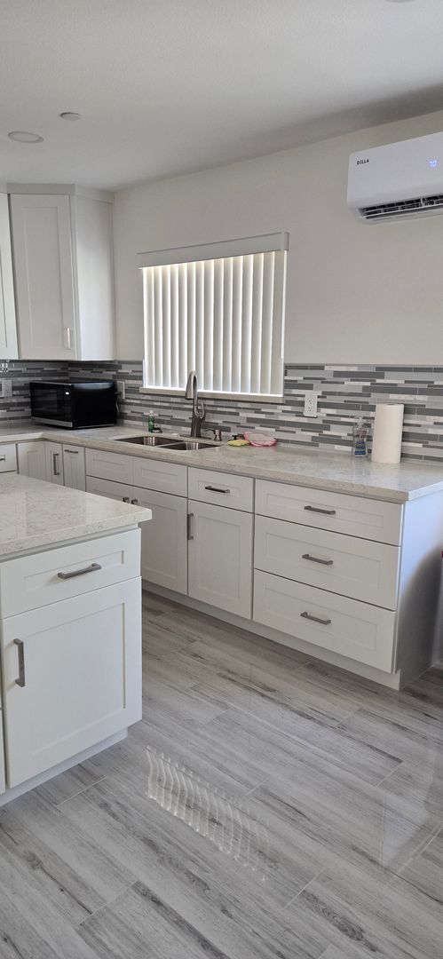 Foto del edificio - FURNISHED Loma Linda Back House with ALL U...