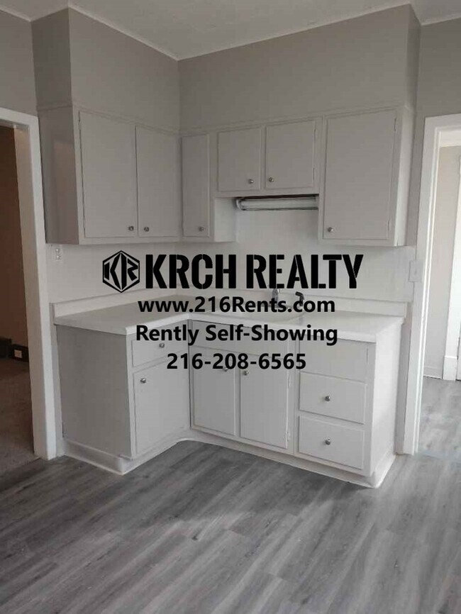 Foto del edificio - 7905 Colgate Ave