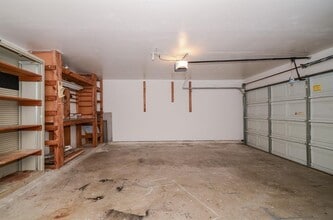 Building Photo - 1319 Silver Morning Dr