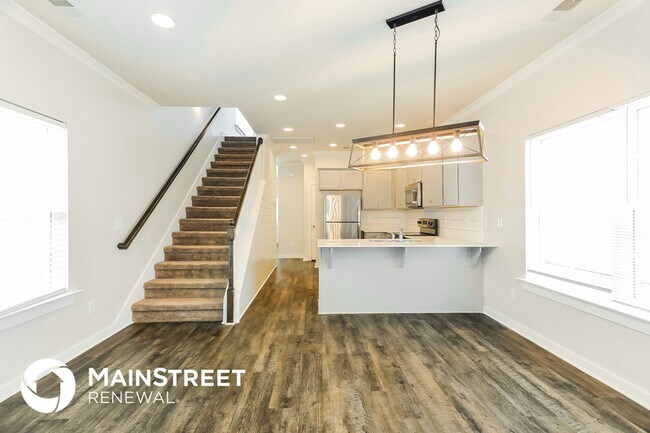 Foto del edificio - 200 Creek Run Way