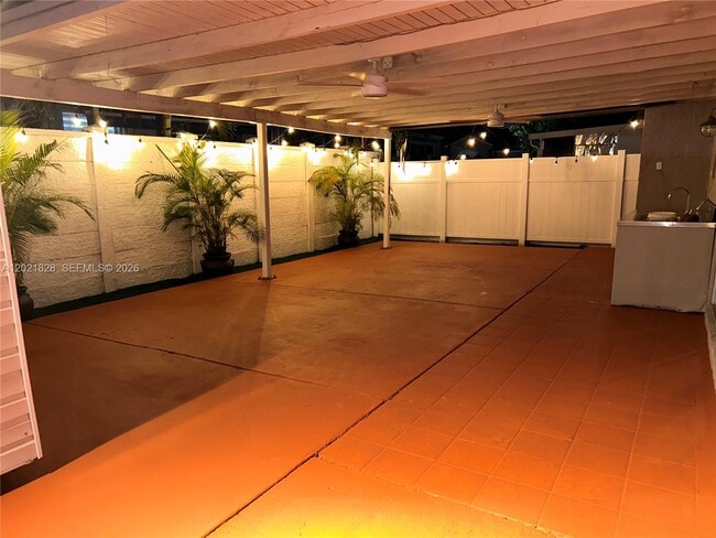 Foto del edificio - 14956 SW 39th St