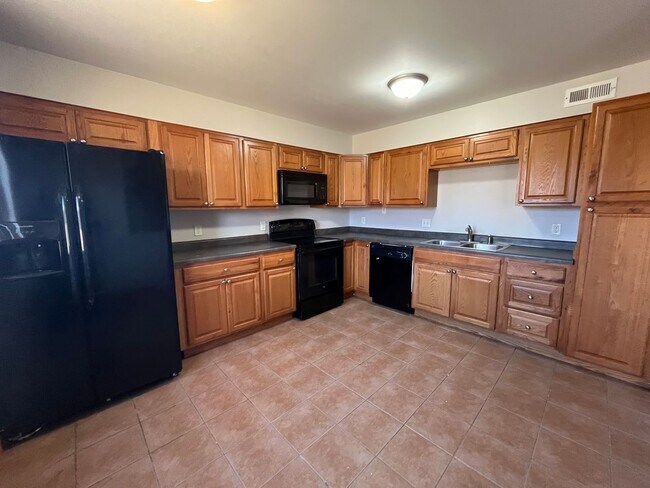Foto del edificio - 2635 N 42nd St