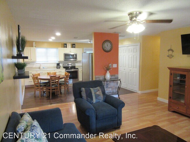 Foto del edificio - 4 br, 2.5 bath House - 104 Manistee Dr.