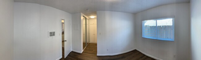 Foto del edificio - 1754 Pine Ave