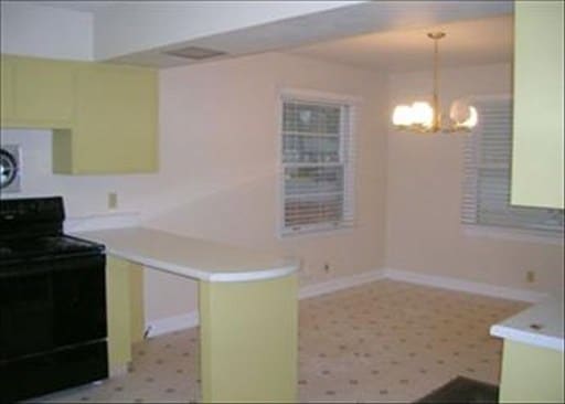 Building Photo - 800 Green St