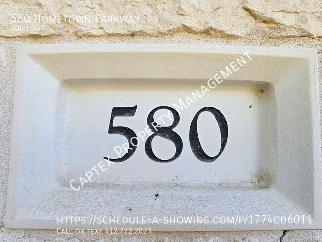 Foto del edificio - 580 Hometown Pkwy