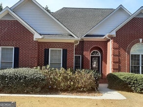 Building Photo - 1070 Camden Park Dr