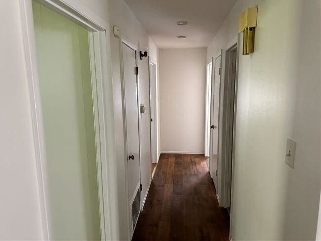 Building Photo - 2322 Kaynell Dr