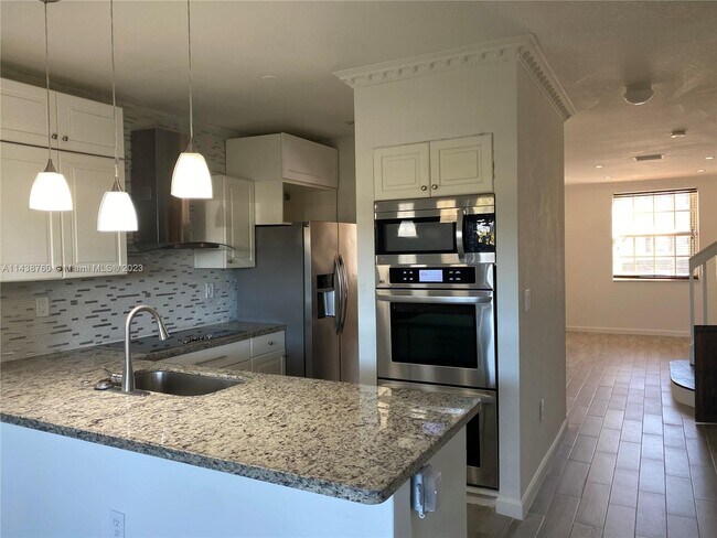 Foto del edificio - 1490 NE 33rd Ave