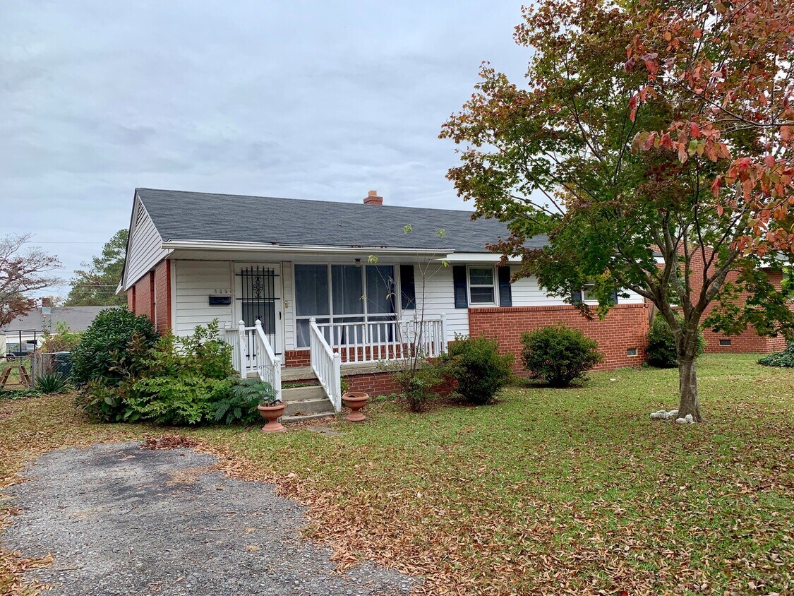 906 Chapel St, Tarboro, NC 27886 House Rental in Tarboro, NC