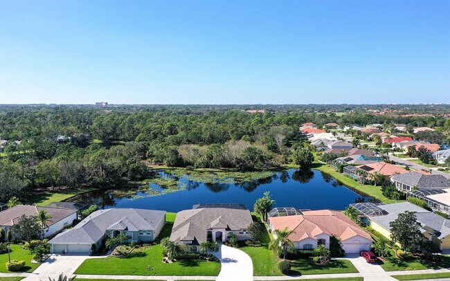 Foto del edificio - 7396 Featherstone Blvd