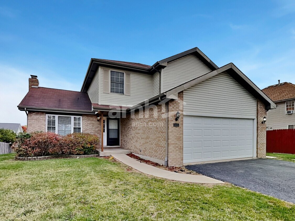 Foto principal - 25773 S Hoover Ct