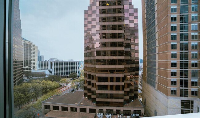Foto del edificio - 200 Congress Ave