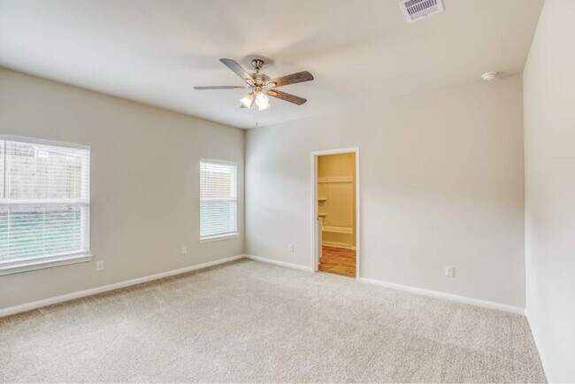 Foto del edificio - 8206 Blooming Meadow Ln