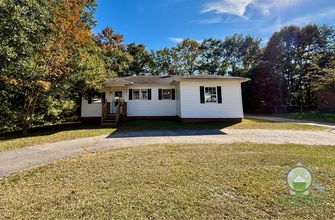 Building Photo - 106 Hammond Ave