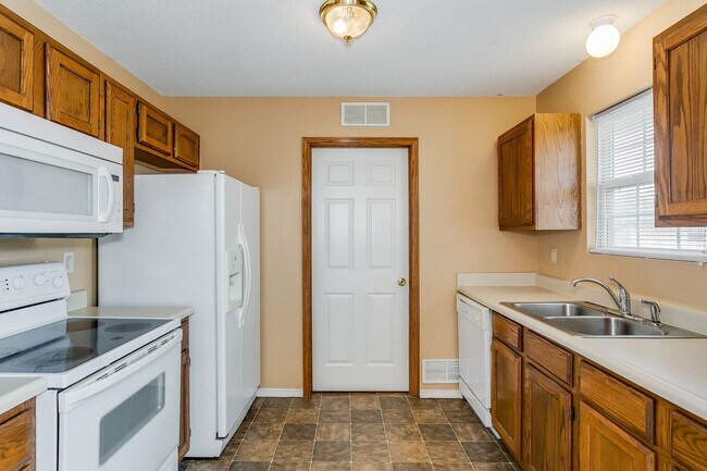 Foto del edificio - Super sized 3 bedroom townhouse