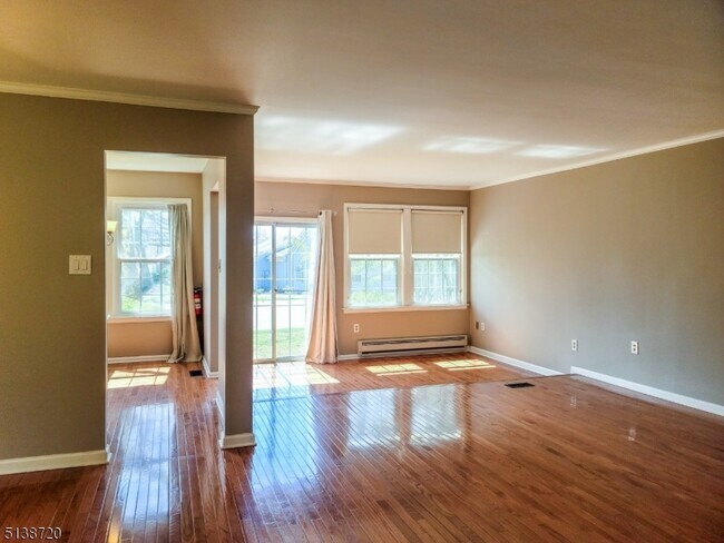 Foto del edificio - 2C Aaron Burr Ct