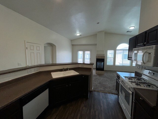 Building Photo - 1557 Rusty Ridge Ln