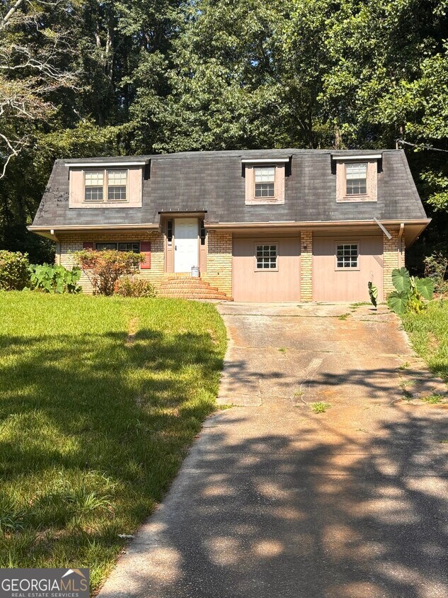 Foto principal - 1414 Honeysuckle Dr NW