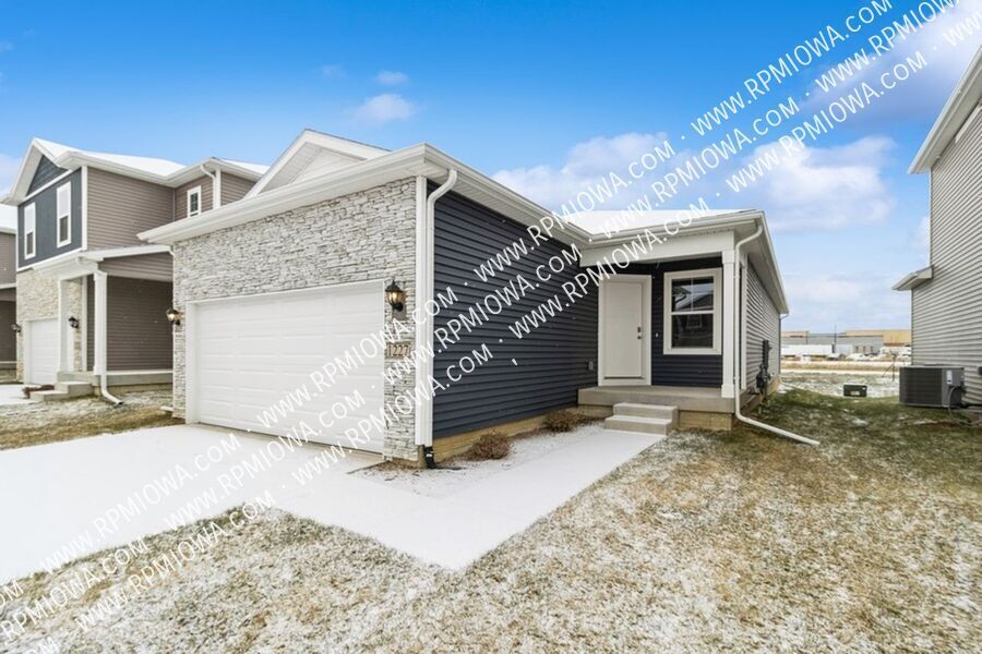 Foto principal - NEW CONSTRUCTION RANCH!! 4 Bed, 3 Bath Hom...