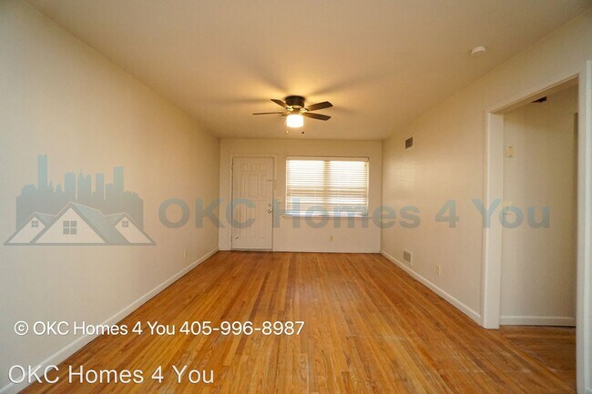 Foto del edificio - 3 br, 1 bath House - 3804 NW 52nd Street