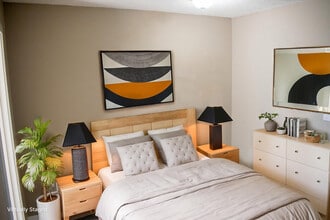 Building Photo - Sunview Manor Apartments