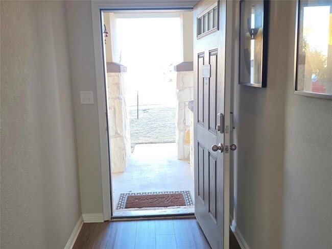 Building Photo - 300 Windy Reed Rd