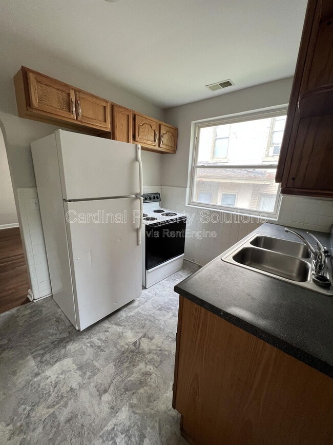 Building Photo - 436 Glenwood Ave