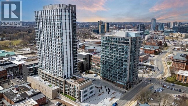 Building Photo - 55 Duke St W