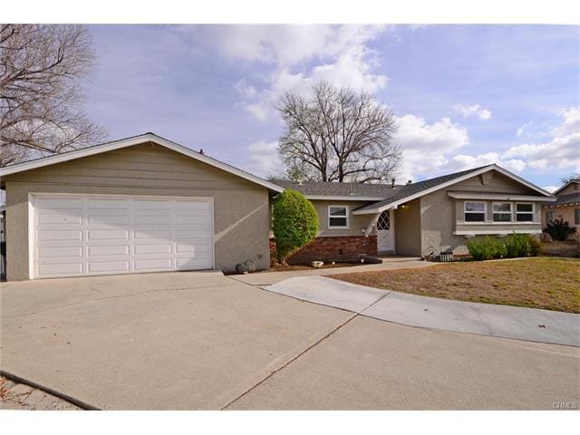 Building Photo - 1535 E Everett Pl