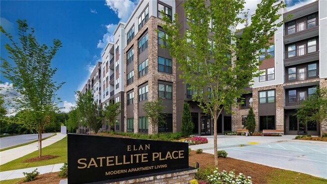 Building Photo - 3100 Commerce Ave NW