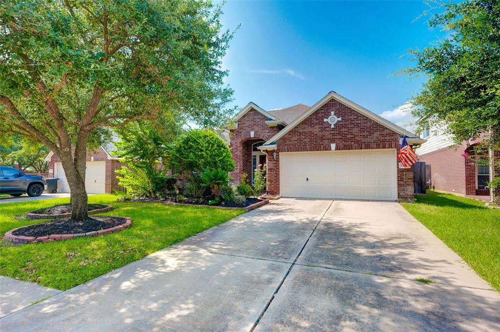 Primary Photo - 22430 Cascade Springs Dr