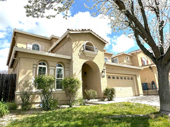 Building Photo - 2609 Pearlite Way
