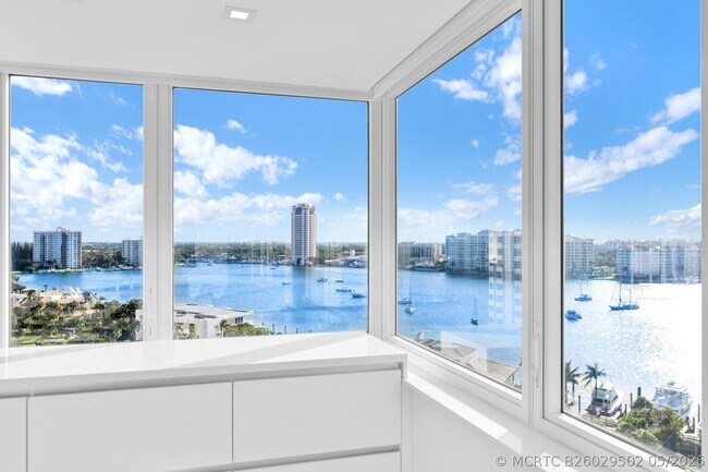 Building Photo - 500 S Ocean Blvd