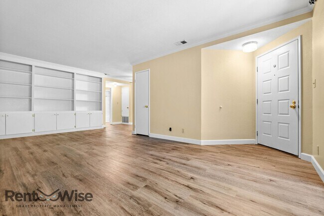 Building Photo - 46618 Winema Common