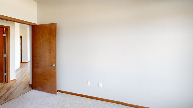 Interior Photo - Howard Commons