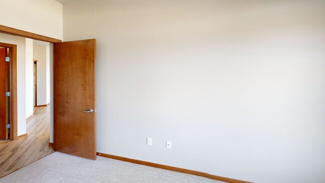 Interior Photo - Howard Commons