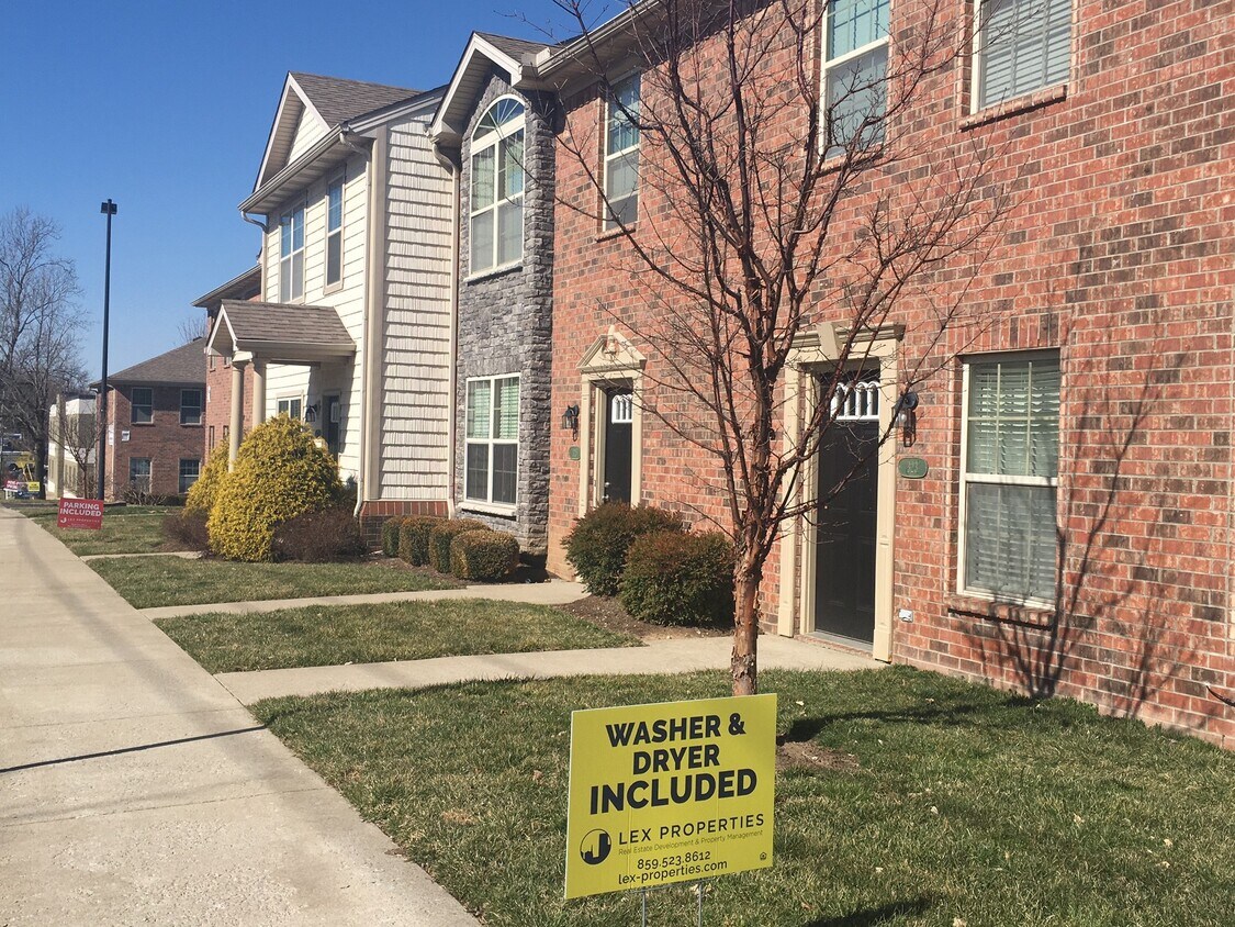 325 Burley Ave, Lexington, KY 40503 Townhome Rentals in Lexington KY
