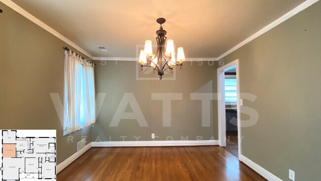 Building Photo - Beautiful Cottage Home located in Homewood