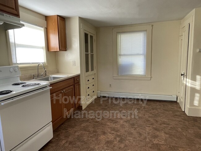 Foto del edificio - 906 Sandwich Rd