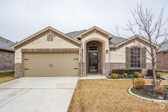 Building Photo - 14528 Chino Dr