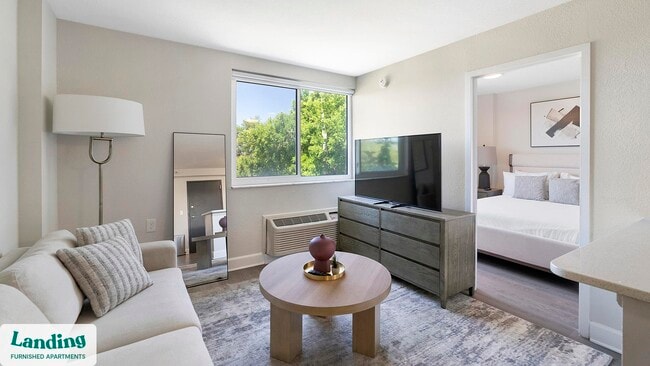 Building Photo - 305 Dr. M.L.K. Jr St S