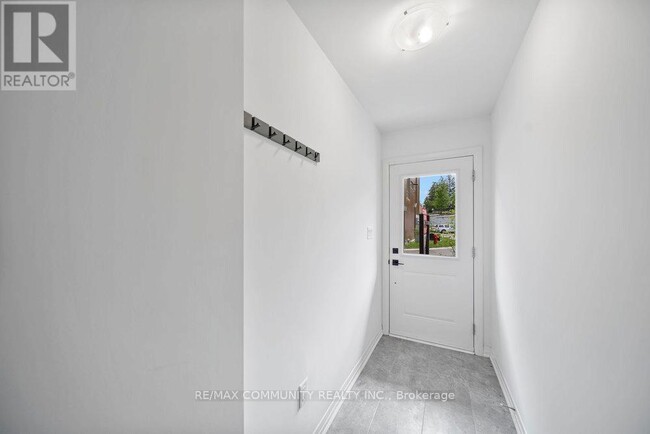 Building Photo - 1672 PLEASURE VALLEY Path