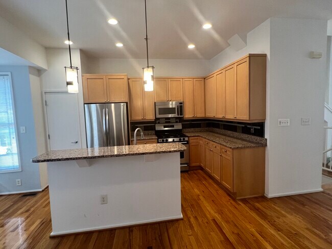 Foto del edificio - 1686 N Quinn St