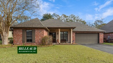 Building Photo - 106 Sandhurst Dr