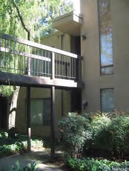 Building Photo - 613 Woodside Sierra